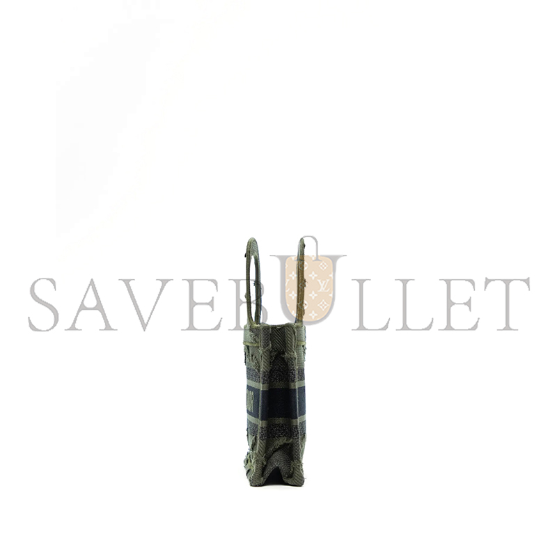 D*or canvas embroidered camouflage mini book tote green (23*15*5.7cm)